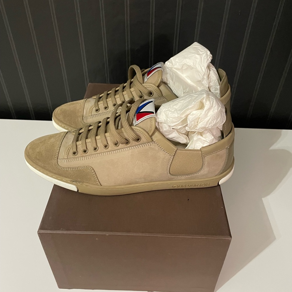 Louis Vuitton Beige Men's Sneakers